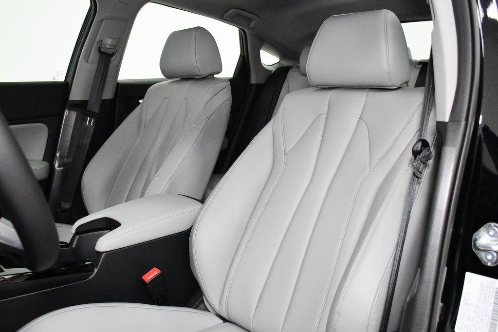 Used 2025 Acura Integra image 11