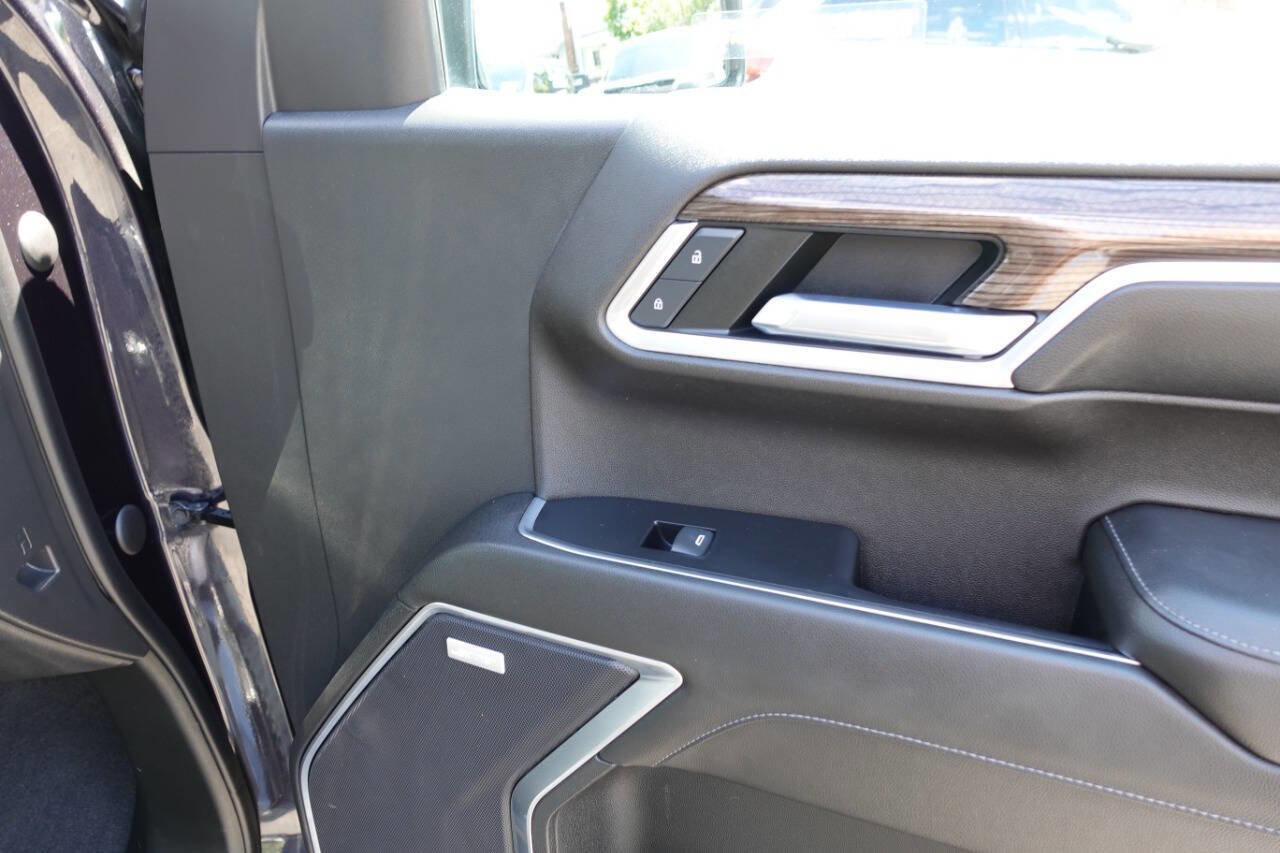 Used 2022 Chevrolet Silverado 1500 LT Trail Boss w/ LT Trail Boss Premium Package AWD/4WD image 41