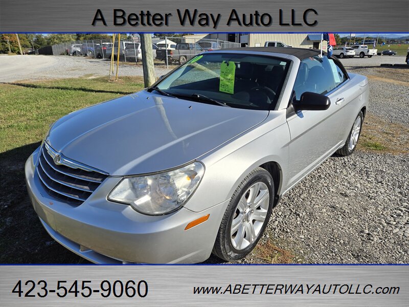 Used 2010 Chrysler Sebring Touring w/ Special Touring Group FWD image 1