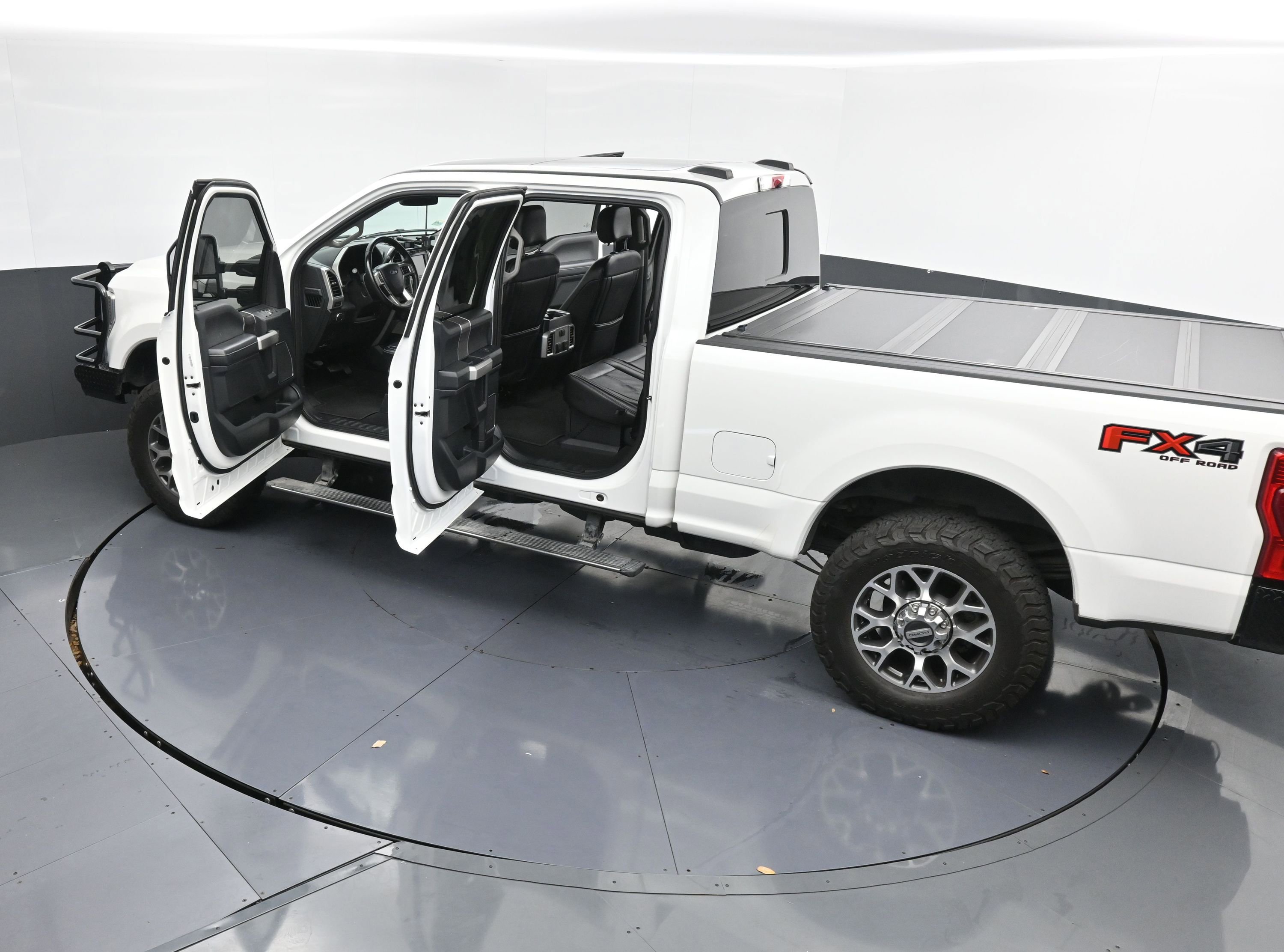 Used 2021 Ford F250 Lariat w/ Lariat Ultimate Package image 49