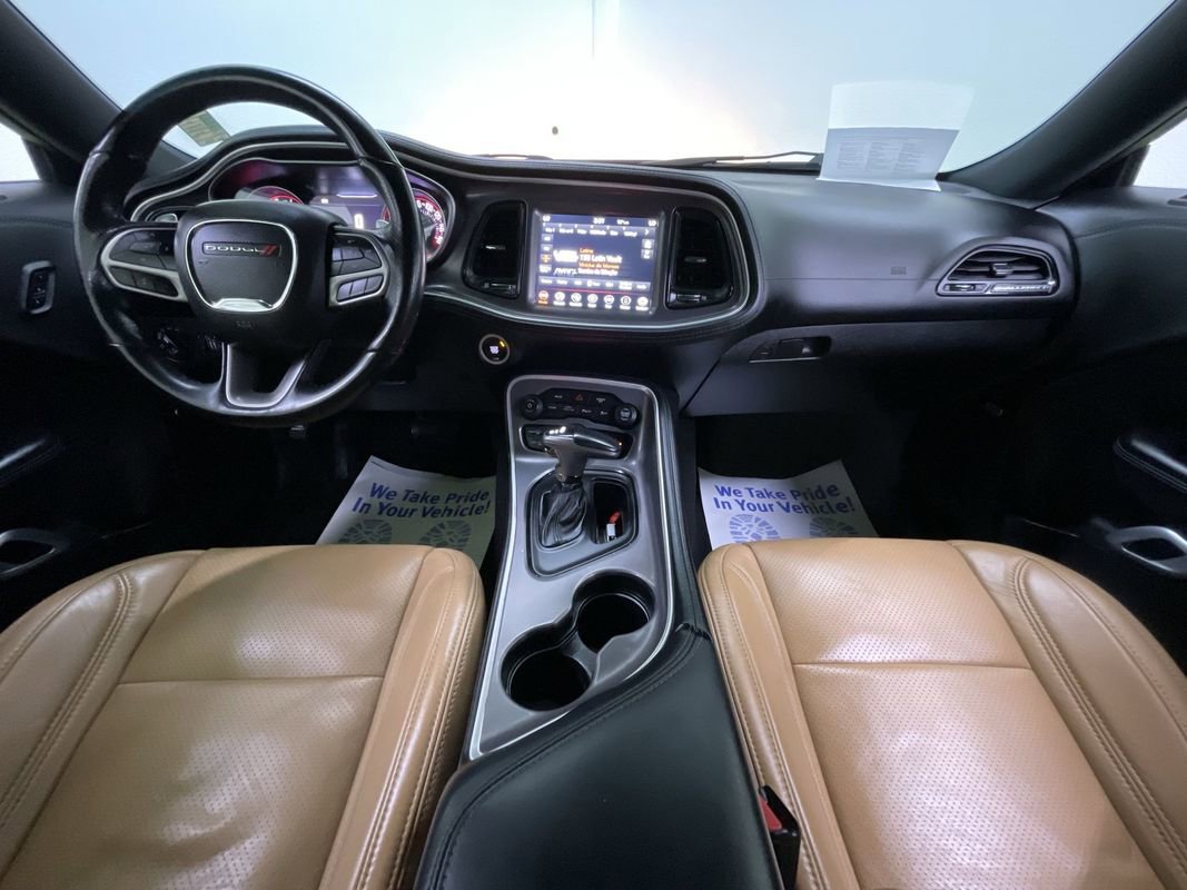 Used 2022 Dodge Challenger GT w/ Plus Package image 18
