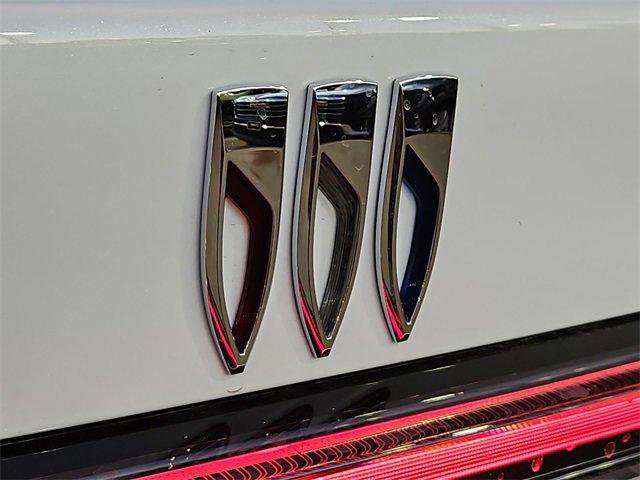 New 2026 Buick Enclave Avenir w/ Super Cruise Package image 38