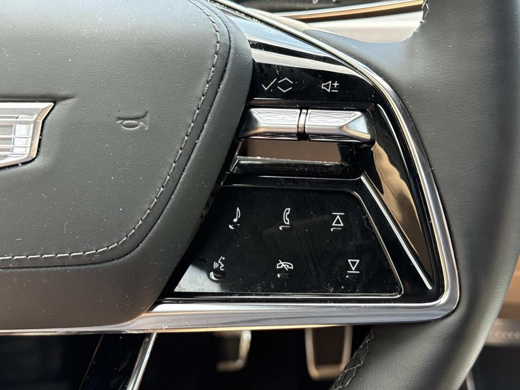 Certified 2026 Cadillac Lyriq Signature Luxury w/ Nappa Leather Package AWD/4WD image 16