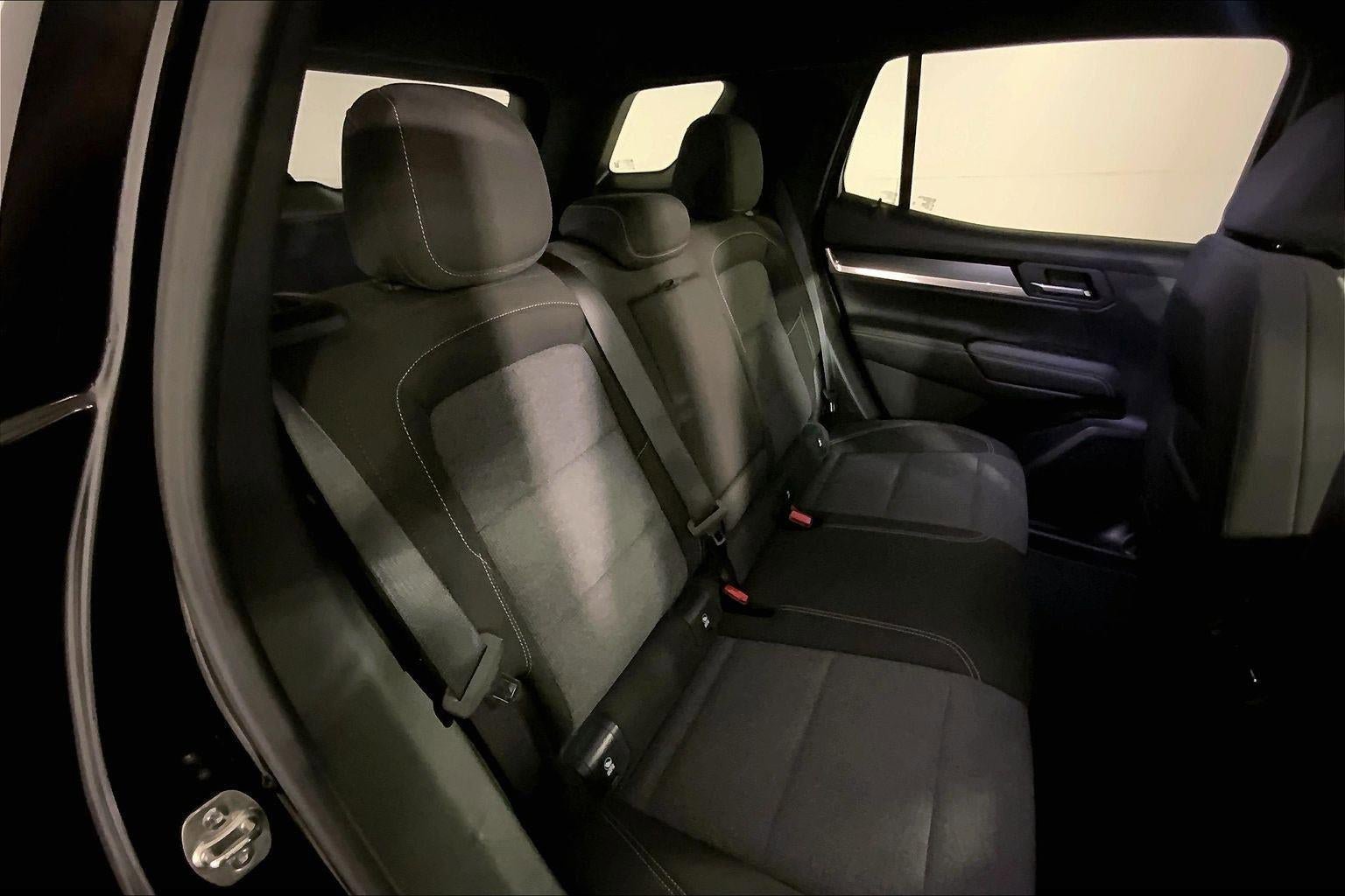 Used 2025 GMC Terrain Elevation AWD/4WD image 25