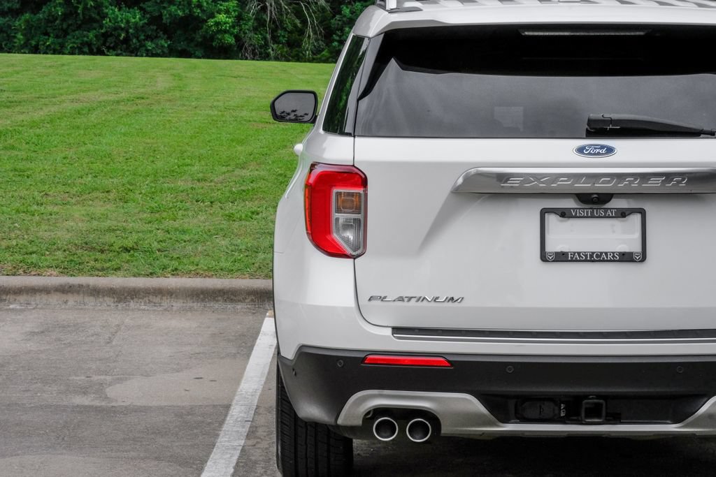 Used 2020 Ford Explorer Platinum w/ Premium Technology Package AWD/4WD image 56