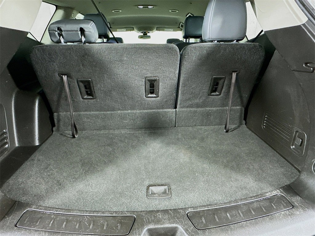 Used 2019 Buick Enclave Essence image 26