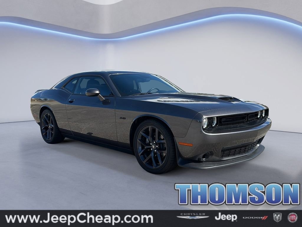 Used 2023 Dodge Challenger R/T w/ Blacktop Package image 1