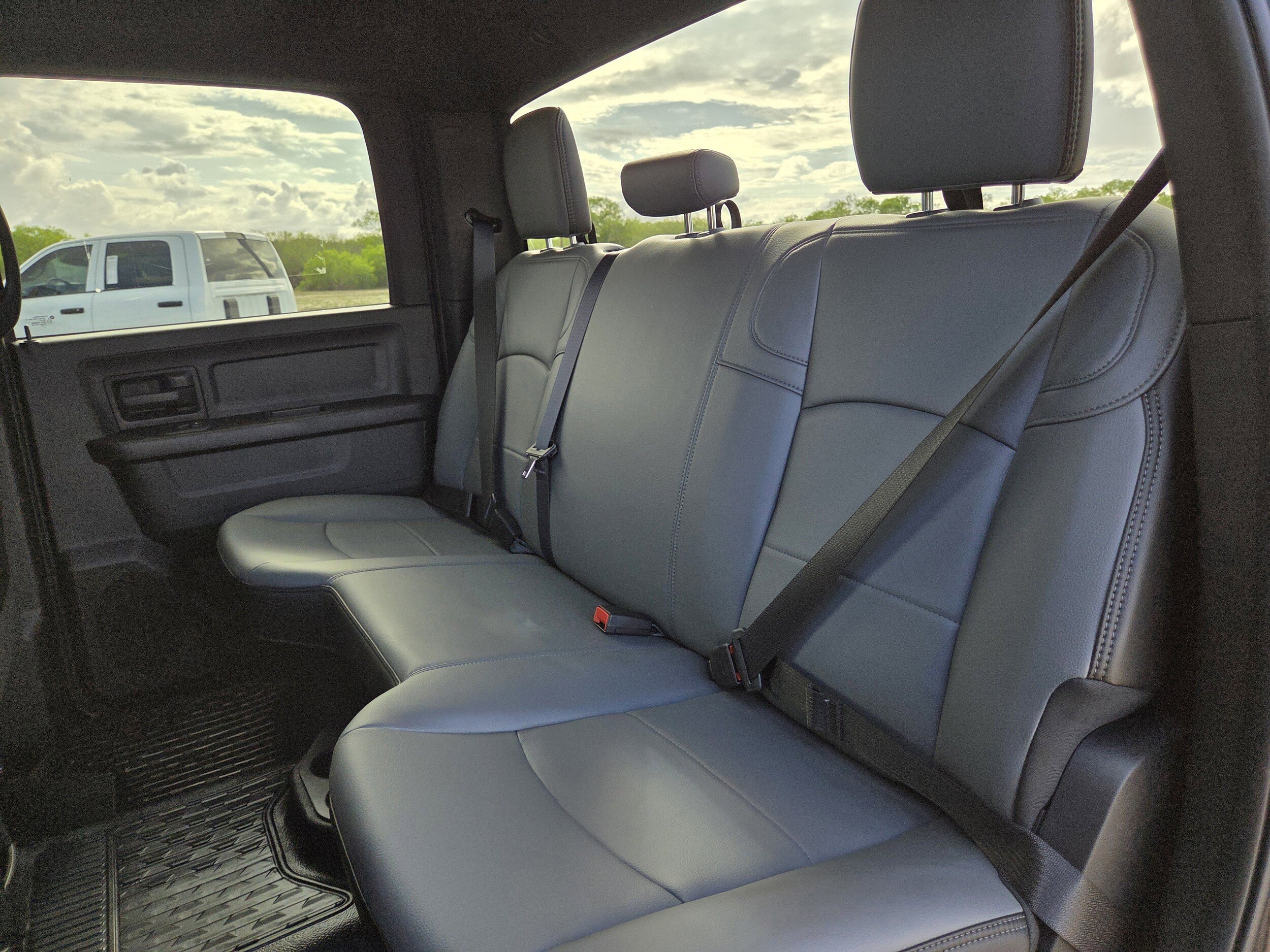 New 2026 RAM 3500 Tradesman image 25