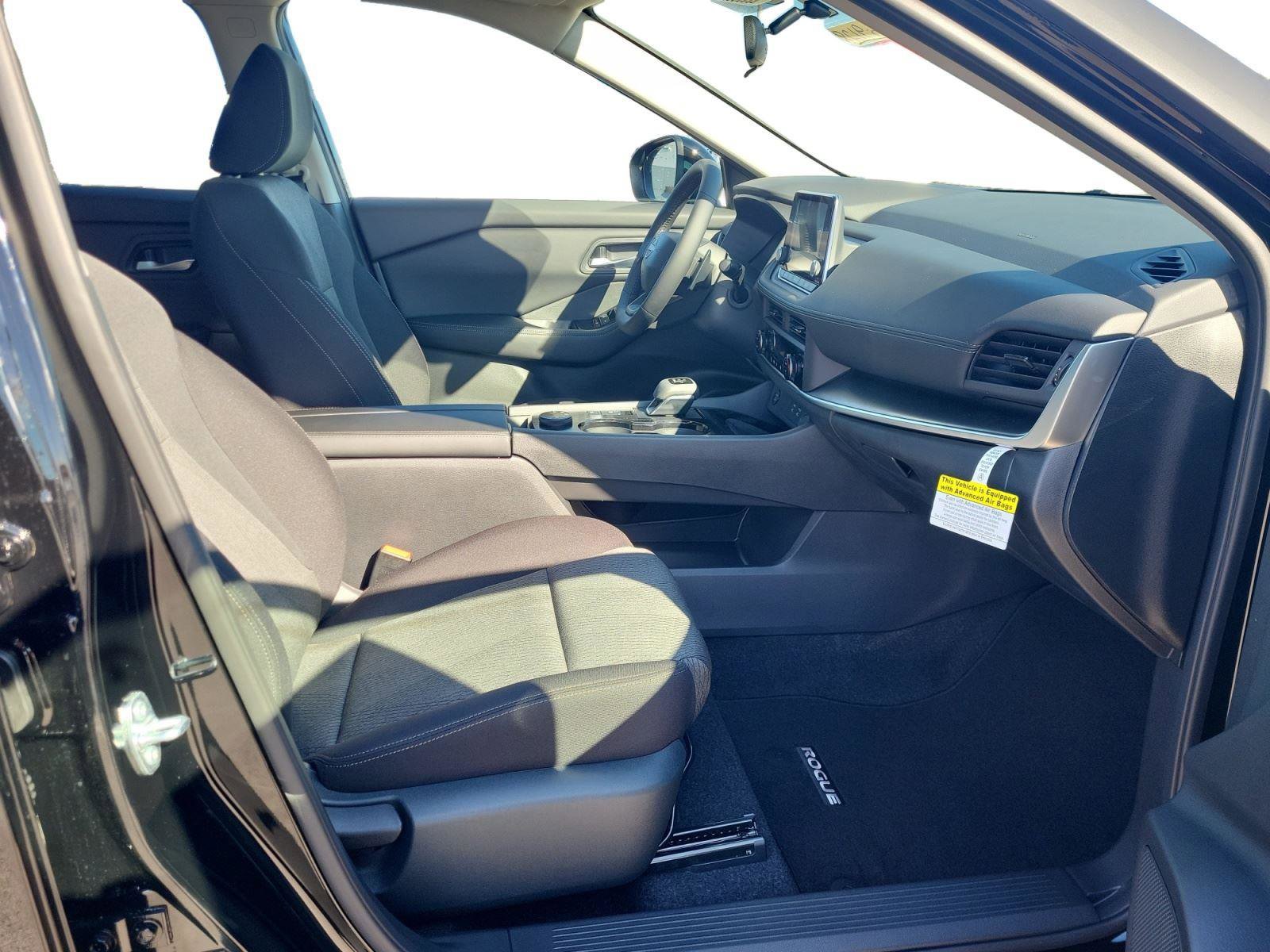 New 2026 Nissan Rogue SV w/ Cold Weather Package image 25