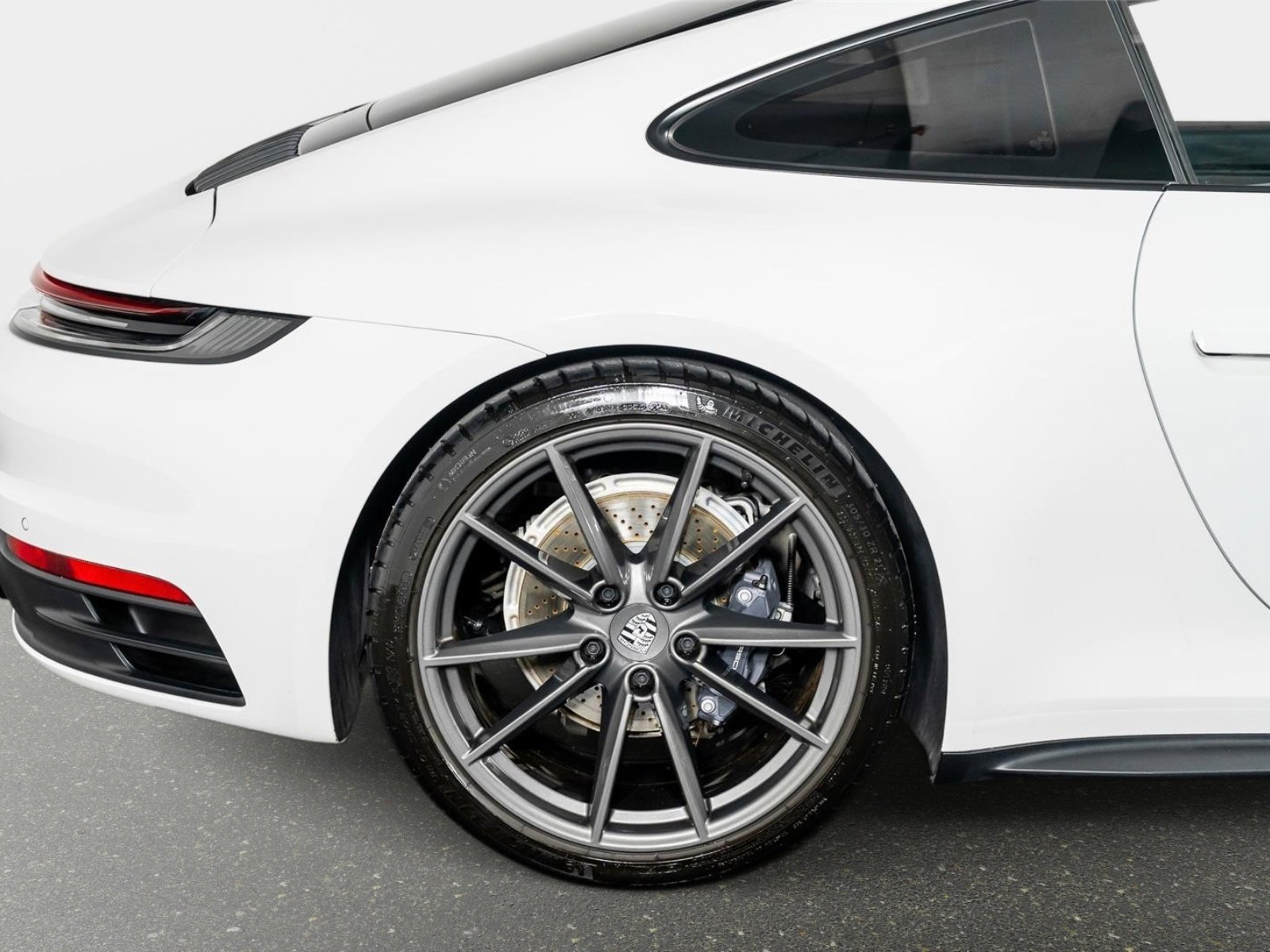 Used 2023 Porsche 911 Carrera T image 8