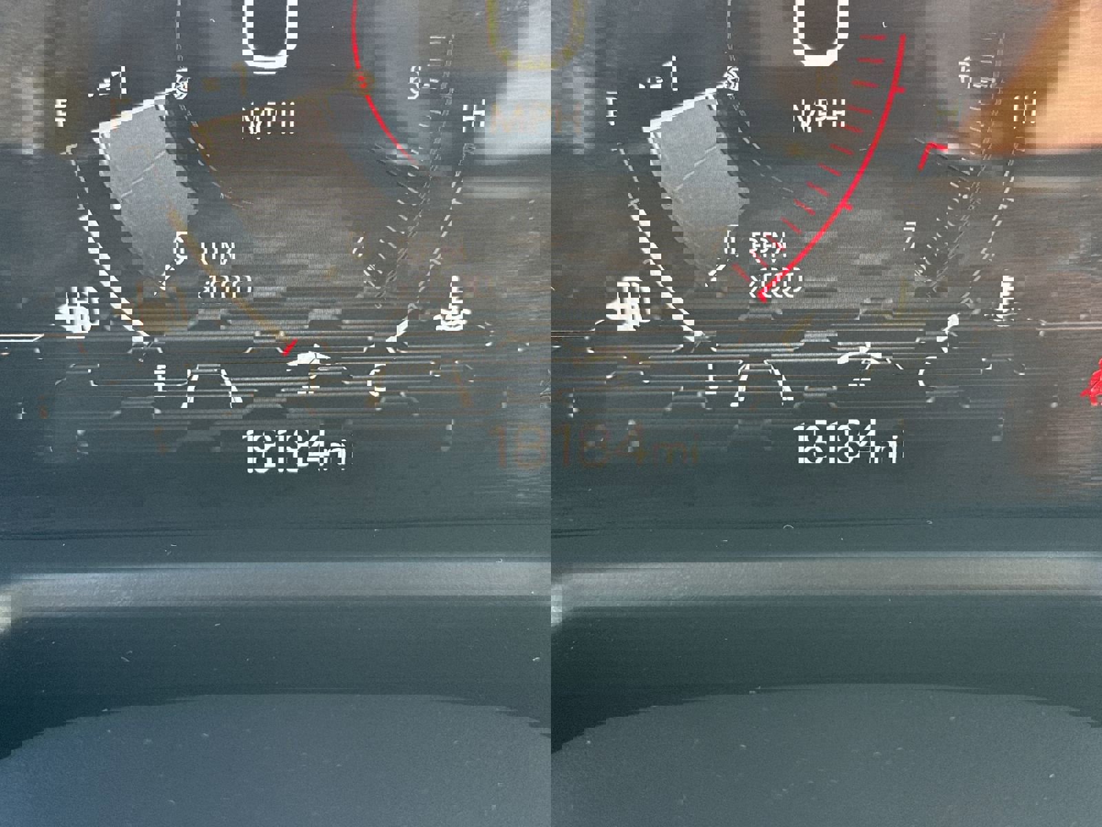 Certified 2025 GMC Acadia Elevation image 24