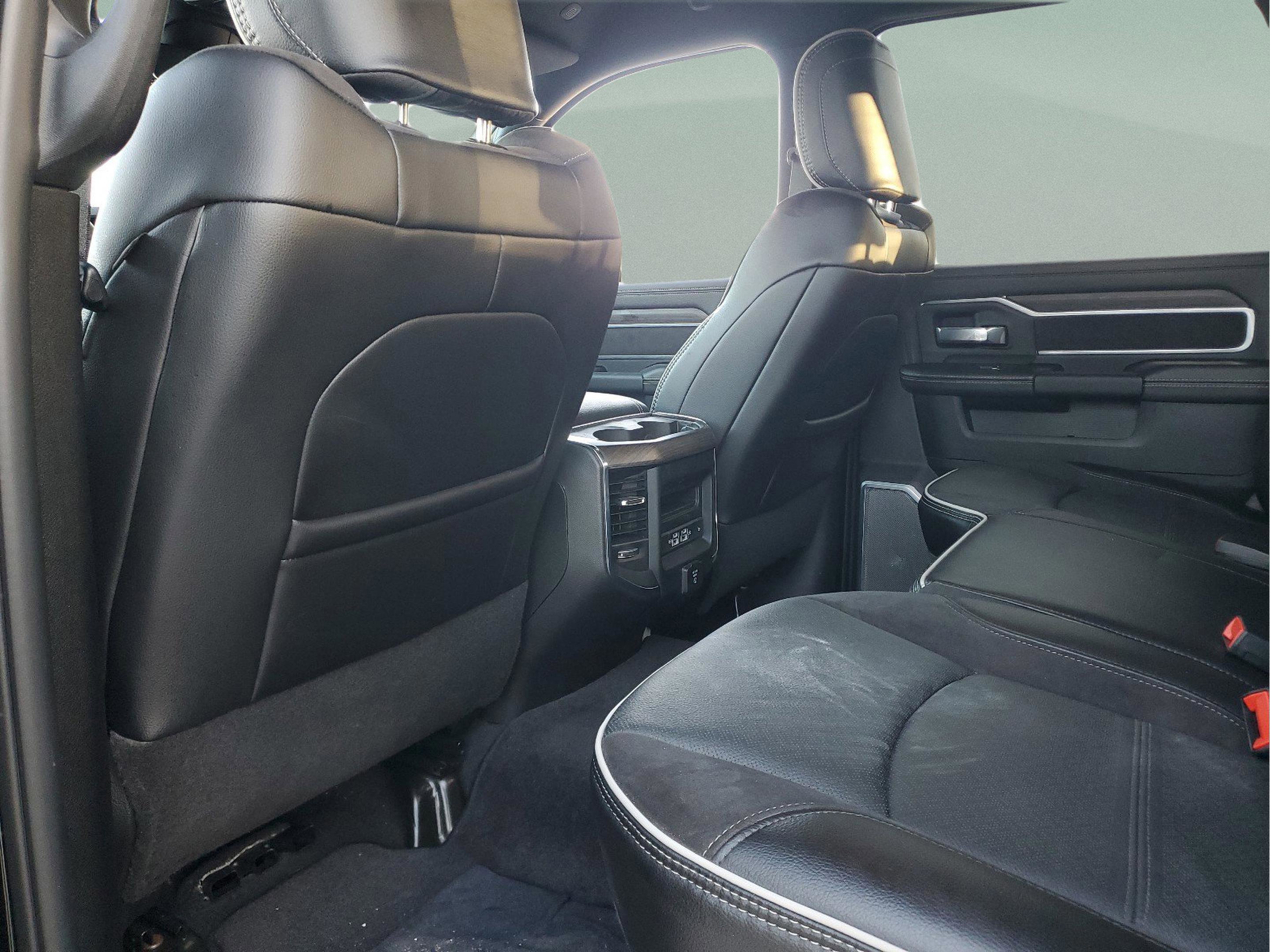 Used 2025 RAM 2500 Laramie image 5