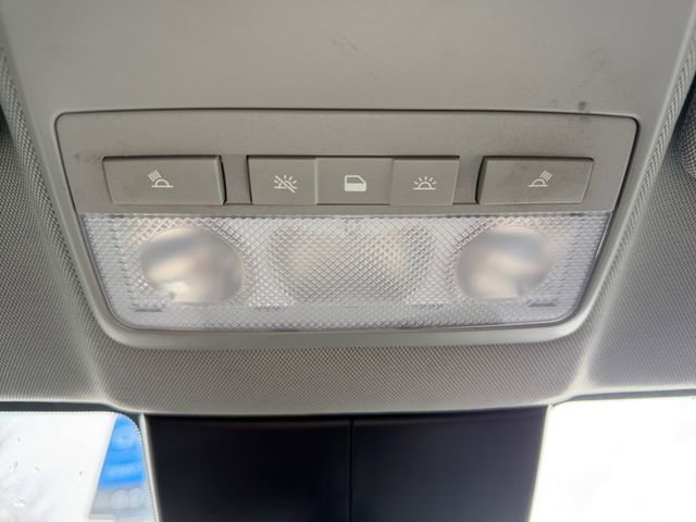 Used 2021 Chevrolet Trax LT image 26