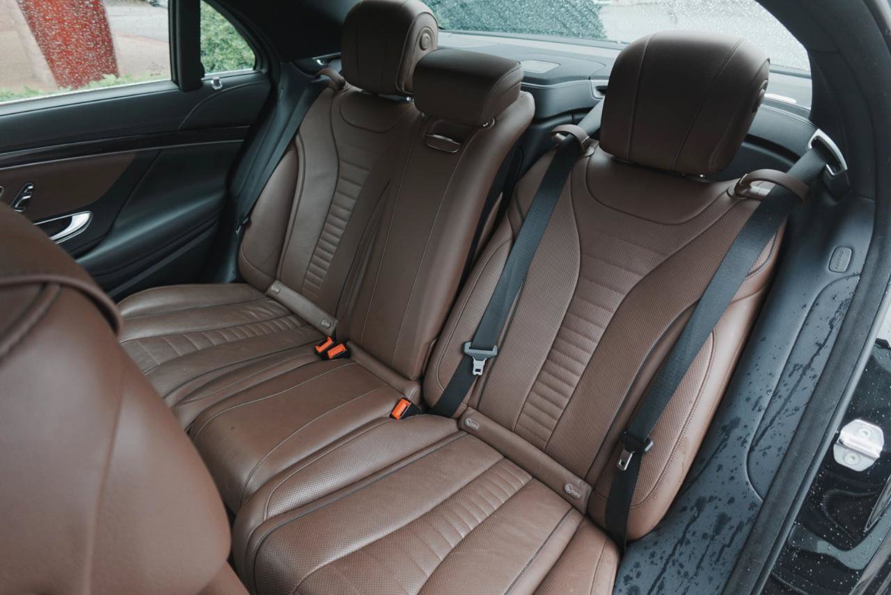Used 2019 Mercedes-Benz S 560 4MATIC Sedan w/ Premium Package image 12