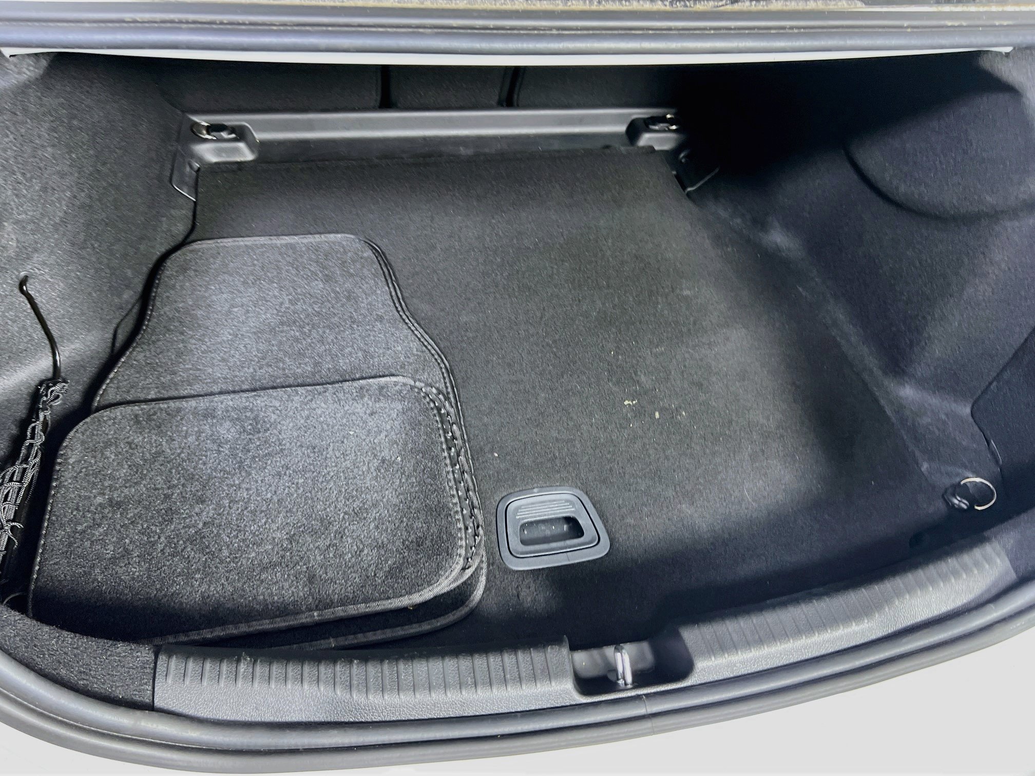 Used 2023 Mercedes-Benz C 300 4MATIC Sedan image 27