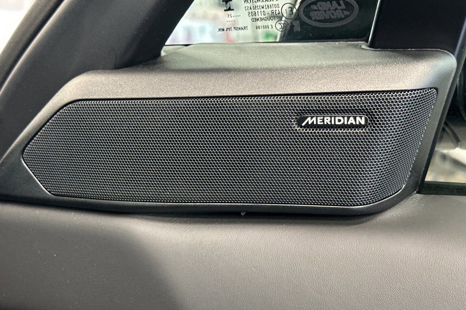 Certified 2025 Land Rover Range Rover Sport SE image 25