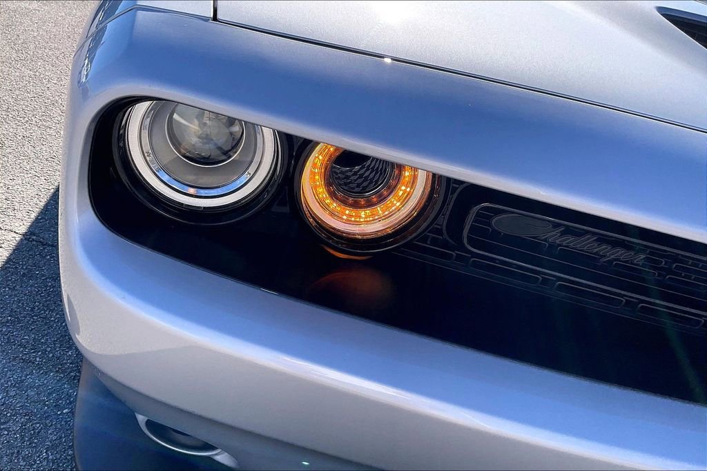 Used 2023 Dodge Challenger R/T w/ Plus Package image 28