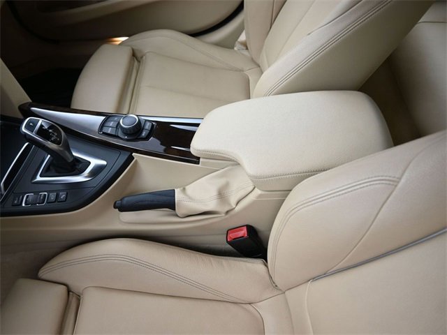 Used 2016 BMW 340i Sedan image 31