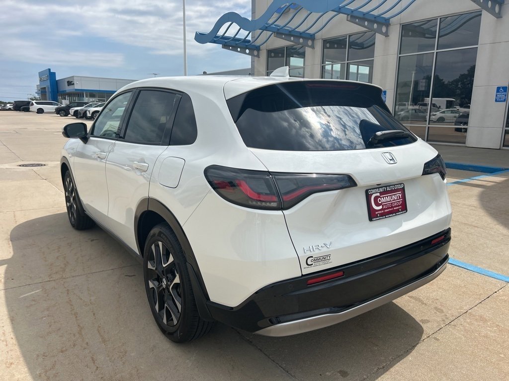New 2026 Honda HR-V EX-L image 8