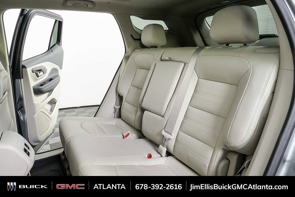 Used 2024 GMC Terrain Denali w/ Denali Premium Package AWD/4WD image 21