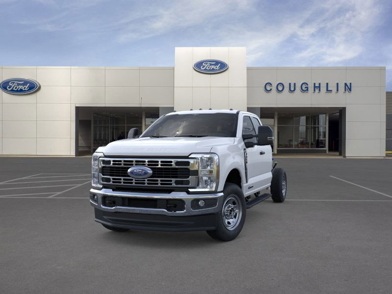 New 2025 Ford F350 XL w/ XL Chrome Package image 2