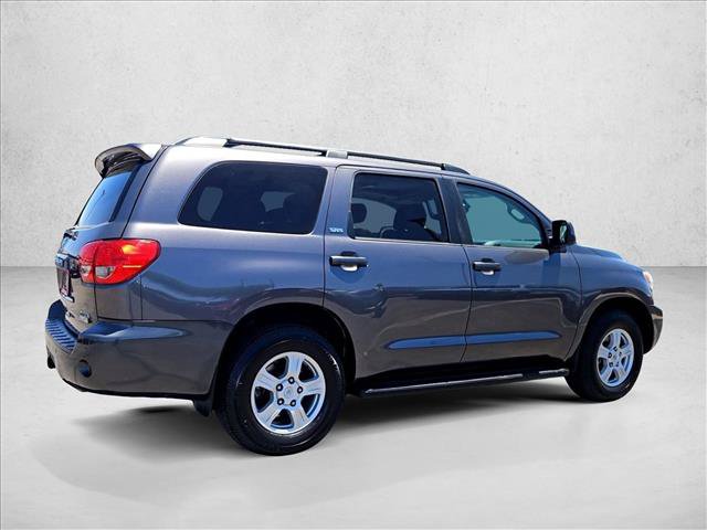 Used 2017 Toyota Sequoia SR5 w/ Premium Package RWD image 8