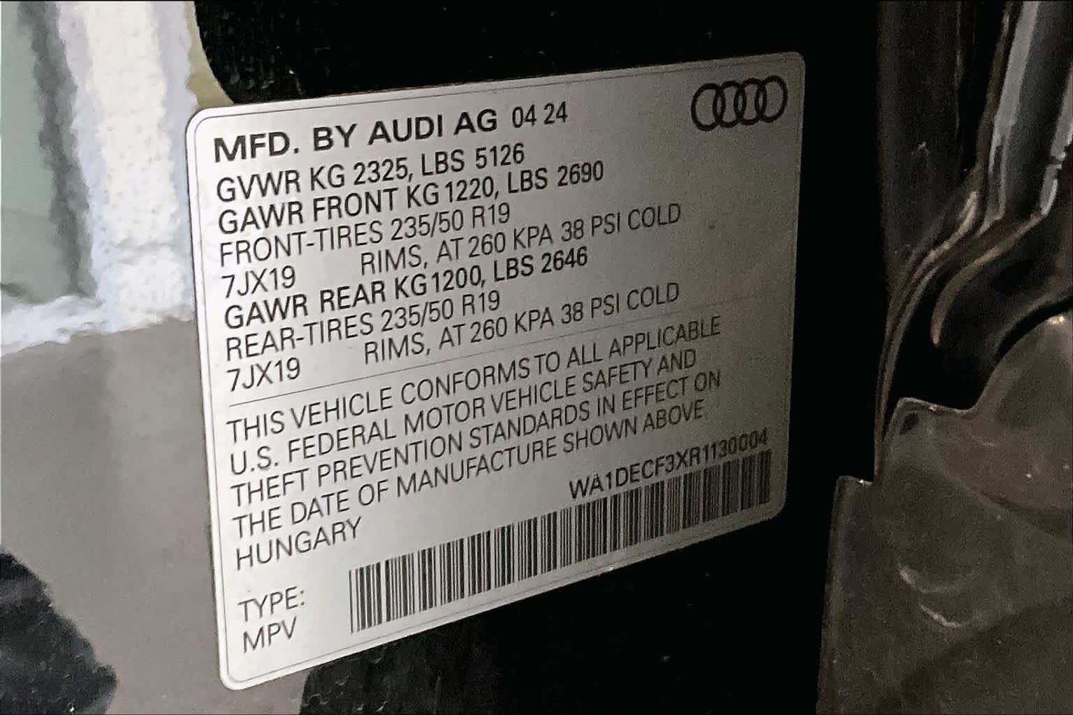 Used 2024 Audi Q3 2.0T Premium w/ Convenience Package AWD/4WD image 34
