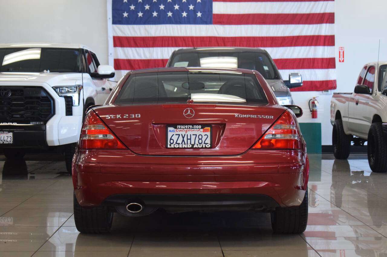 Used 2004 Mercedes-Benz SLK 230 image 31