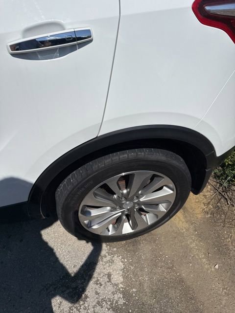 Used 2017 Buick Encore Preferred AWD/4WD image 9