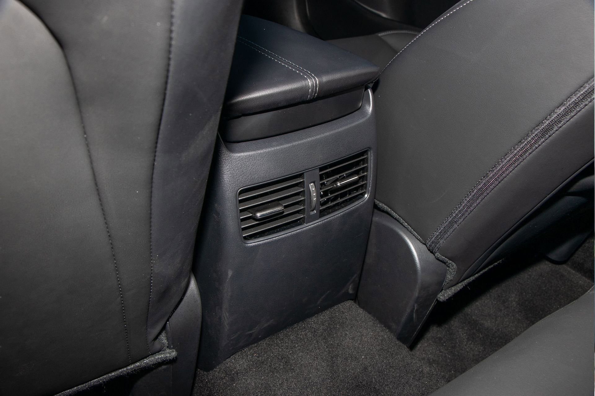 Used 2025 MAZDA CX-30 AWD 2.5 S w/ Preferred Package image 19