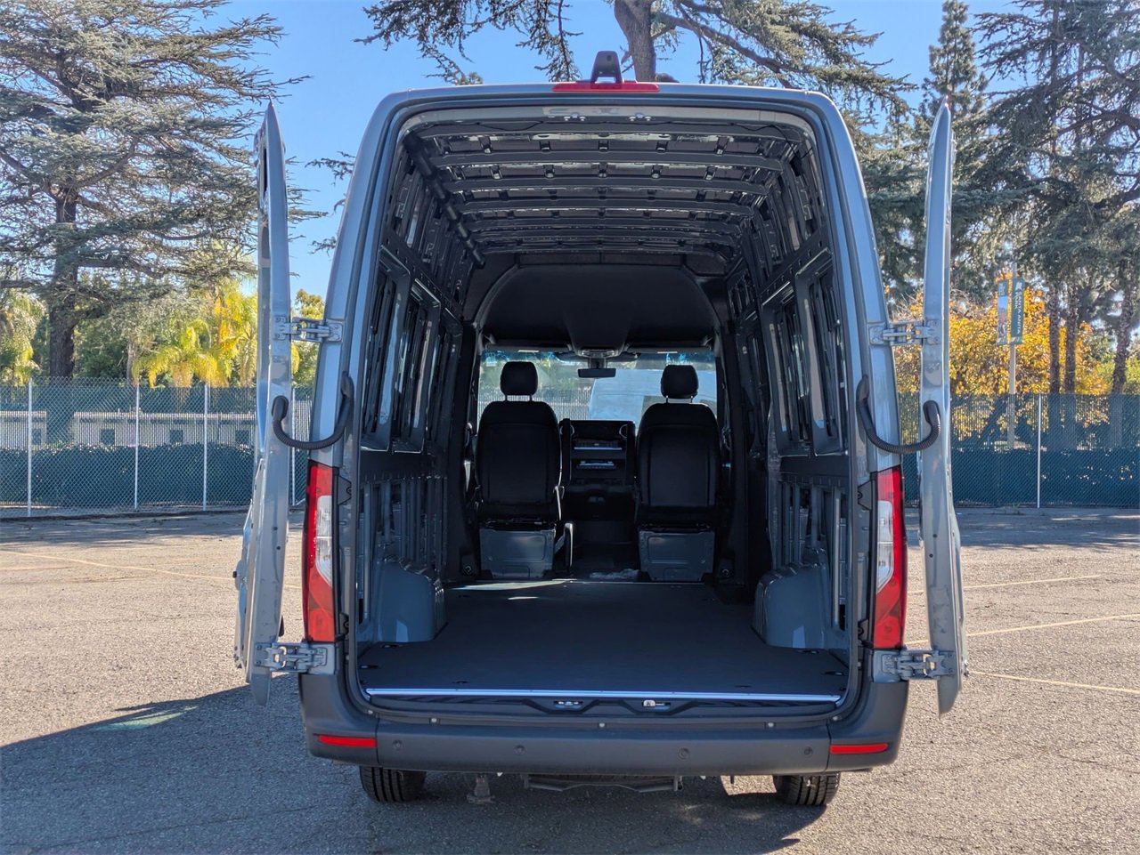 New 2025 Mercedes-Benz Sprinter 2500 image 14