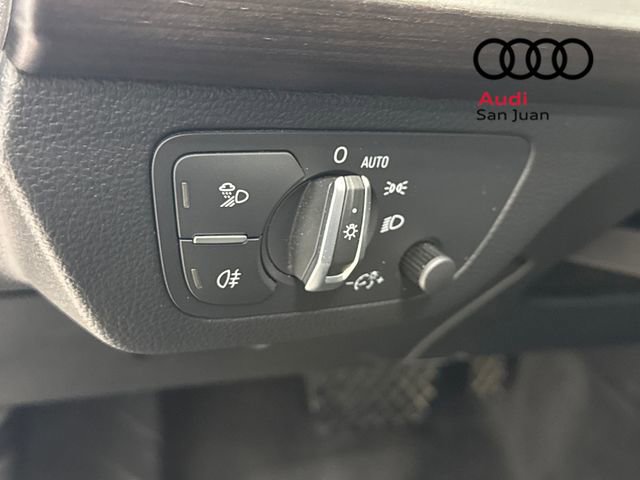 Used 2023 Audi Q5 2.0T Premium w/ Convenience Package image 31