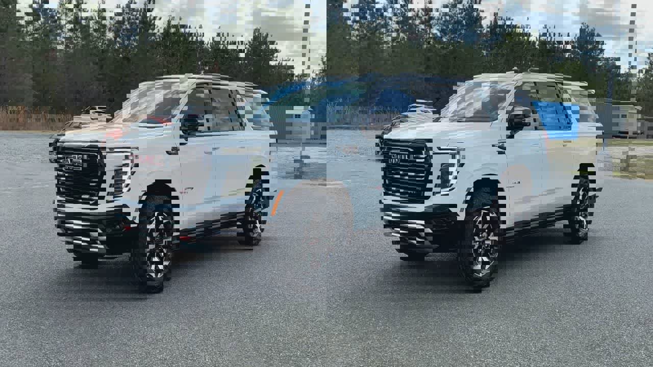 New 2026 GMC Yukon XL AT4 w/ AT4 Premium Plus Package image 4