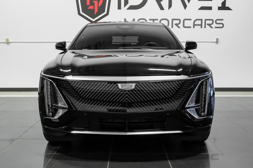 Used 2024 Cadillac Lyriq Luxury image 7