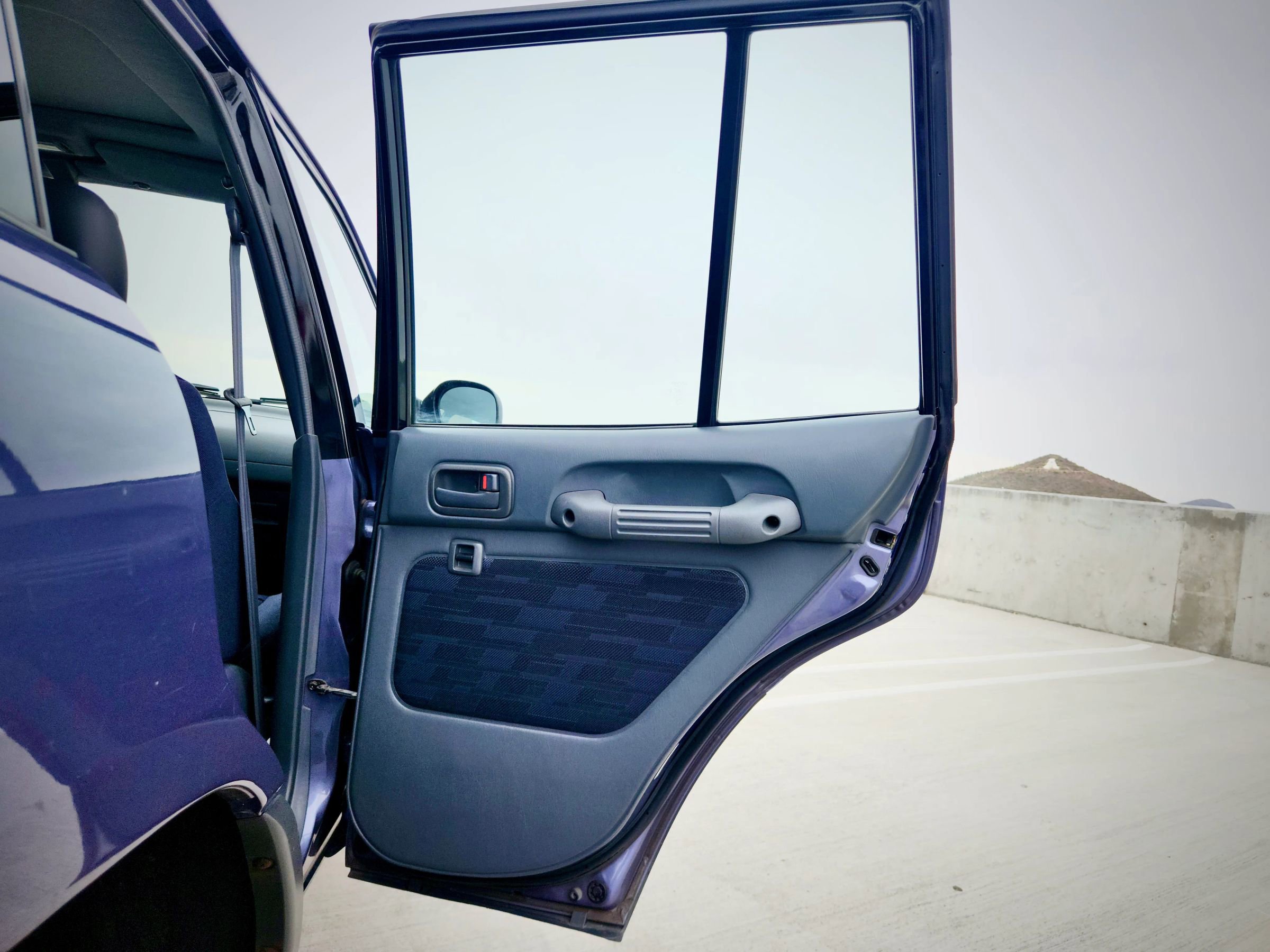 Used 1997 Toyota RAV4 4WD 4-Door image 30