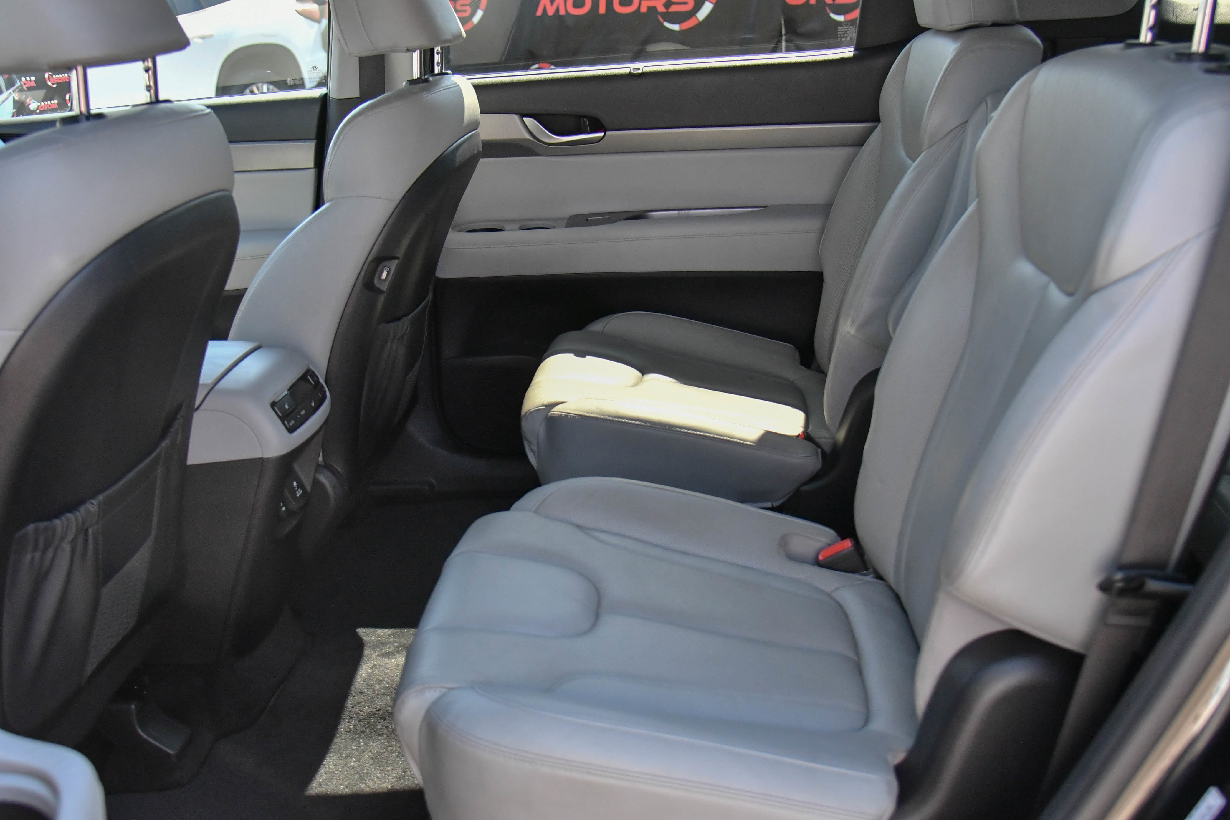 Used 2021 Hyundai Palisade SEL w/ Premium Package image 41