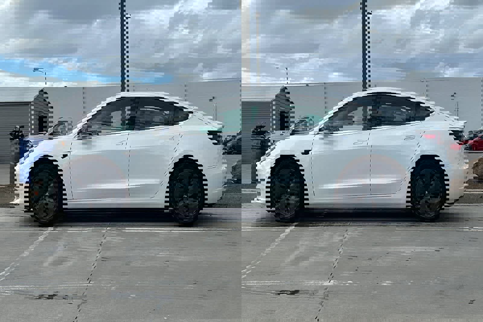 Used 2020 Tesla Model 3 Standard Range Plus image 6