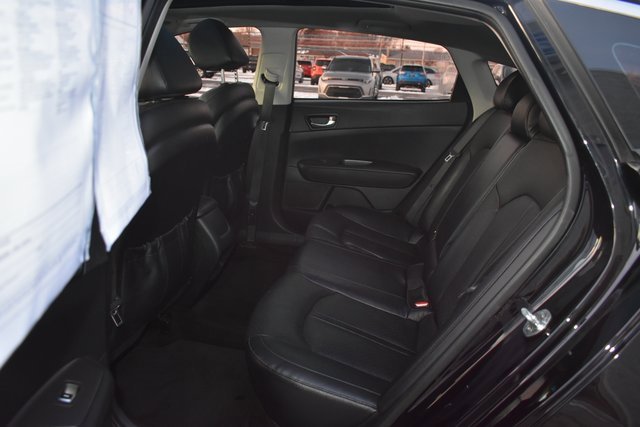 Used 2020 Kia Optima SE image 31