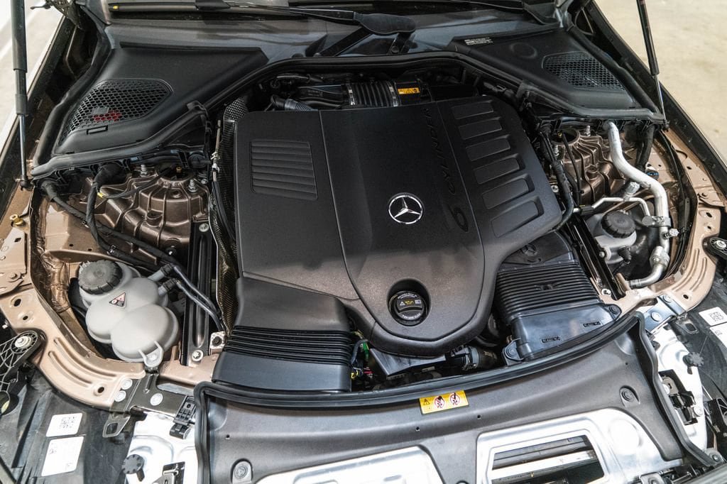 Used 2025 Mercedes-Benz E 450 4MATIC All-Terrain Wagon image 37