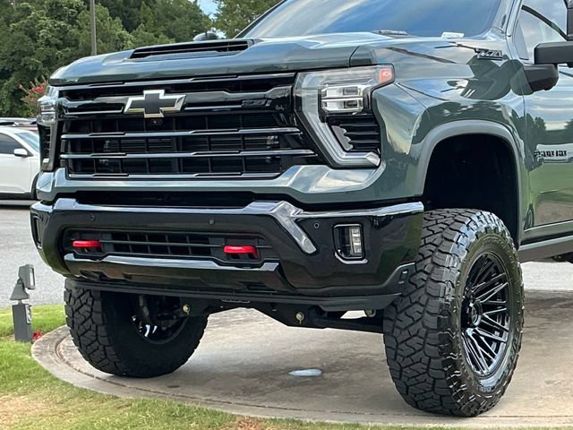 Used 2025 Chevrolet Silverado 2500 LTZ w/ Trail Boss Package AWD/4WD image 10