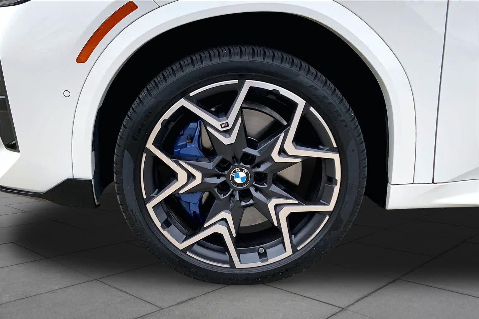 Used 2025 BMW X2 M35i AWD/4WD image 10