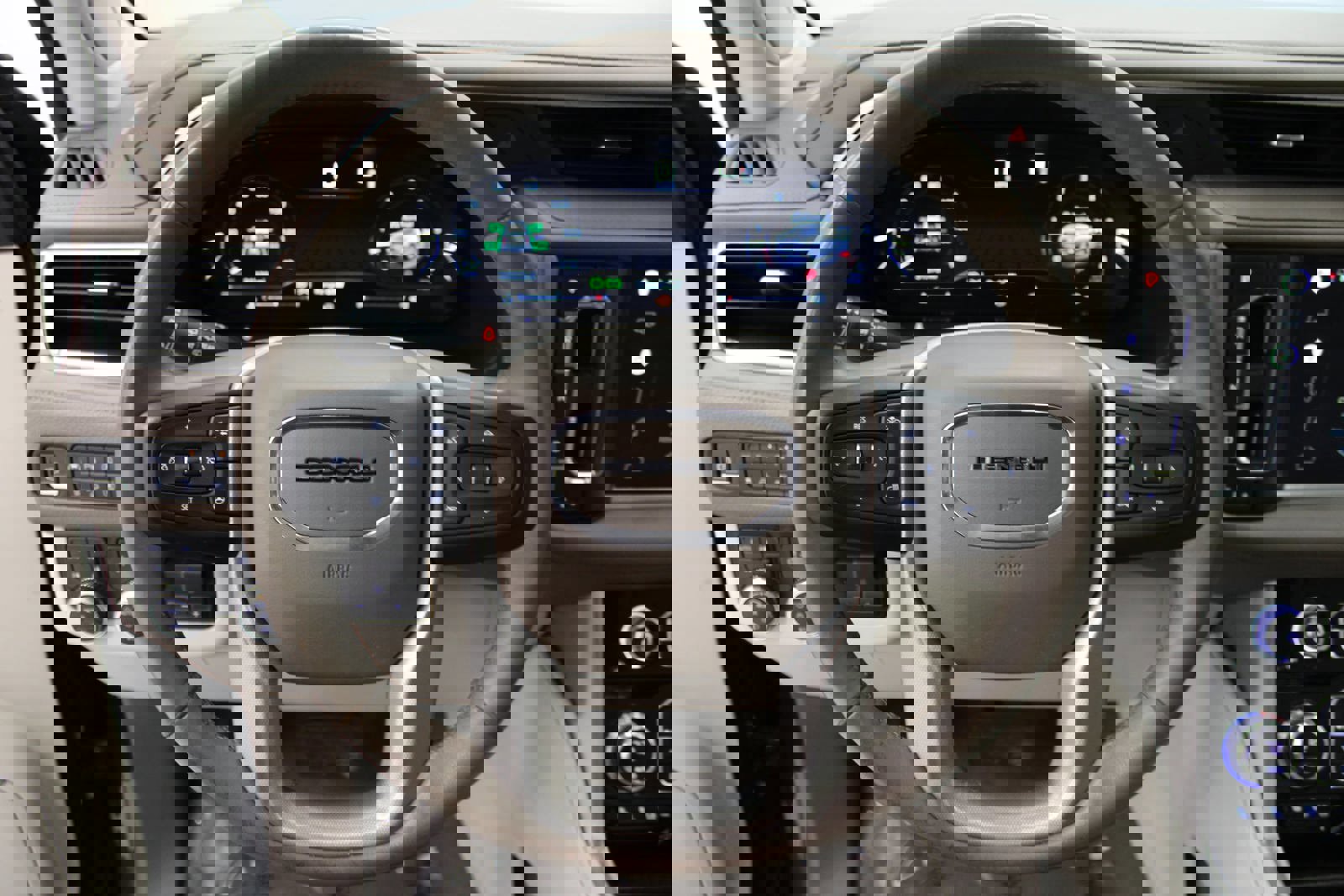 Used 2022 GMC Yukon Denali w/ Denali Premium Package image 26