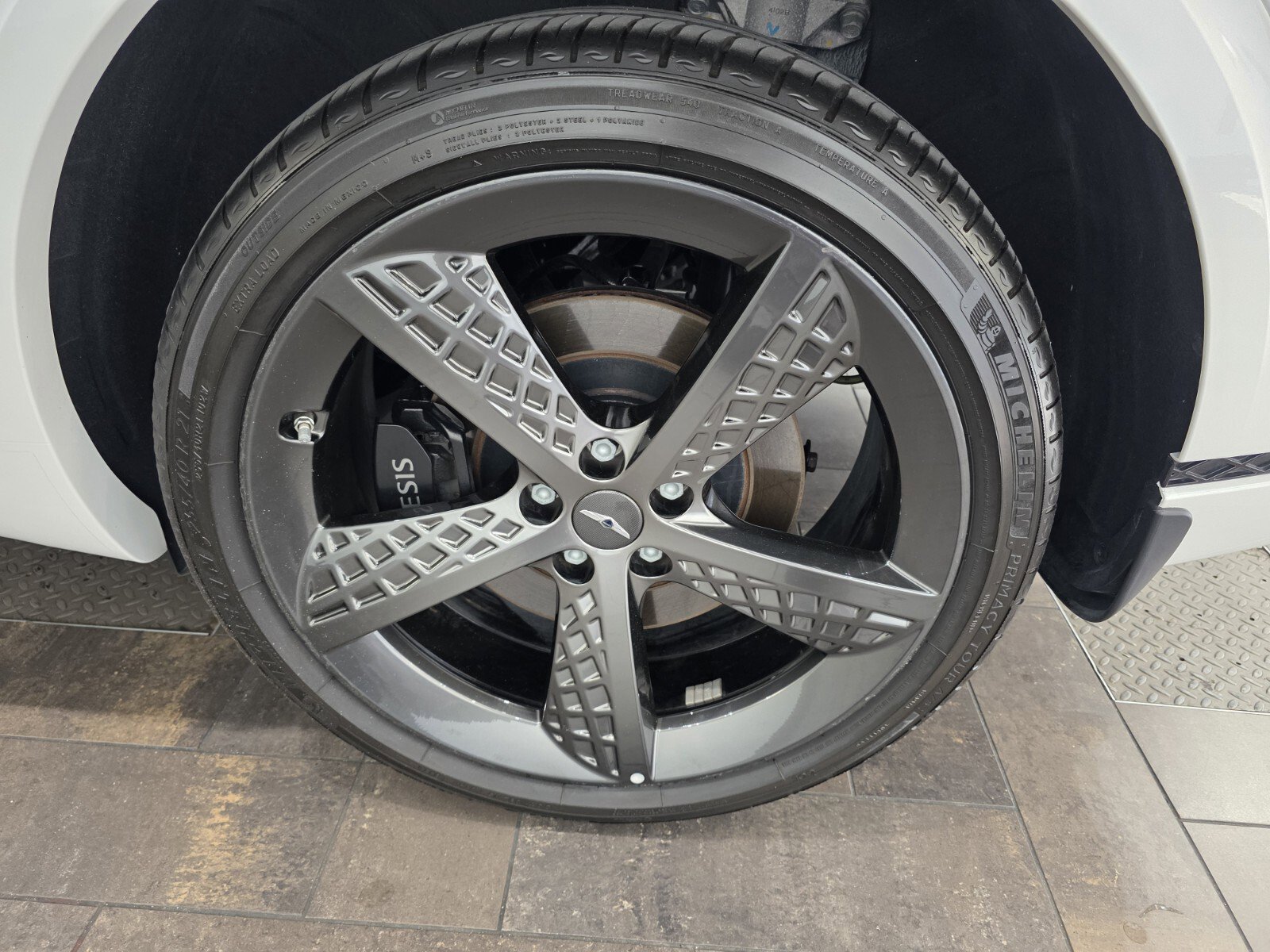 Used 2025 Genesis GV70 3.5T Sport w/ Sport Advanced Package image 13