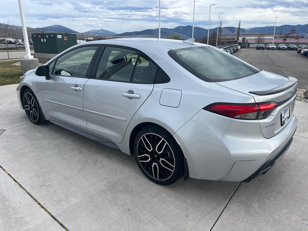 Used 2020 Toyota Corolla XSE image 7