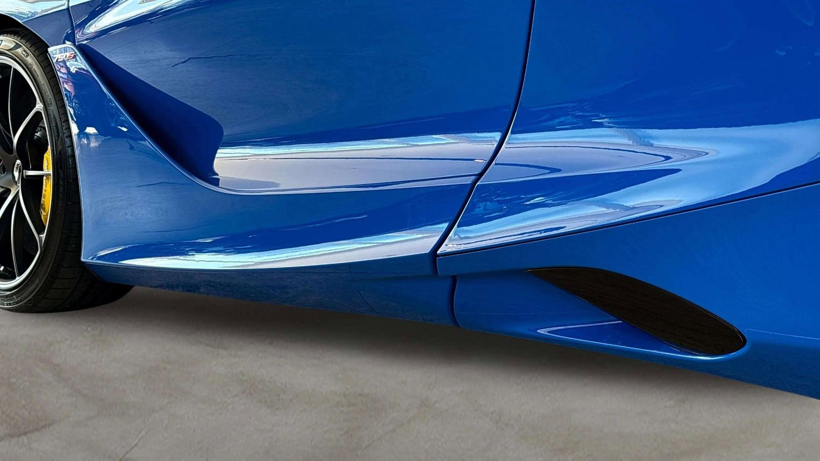 New 2027 McLaren 750S Spider RWD image 16