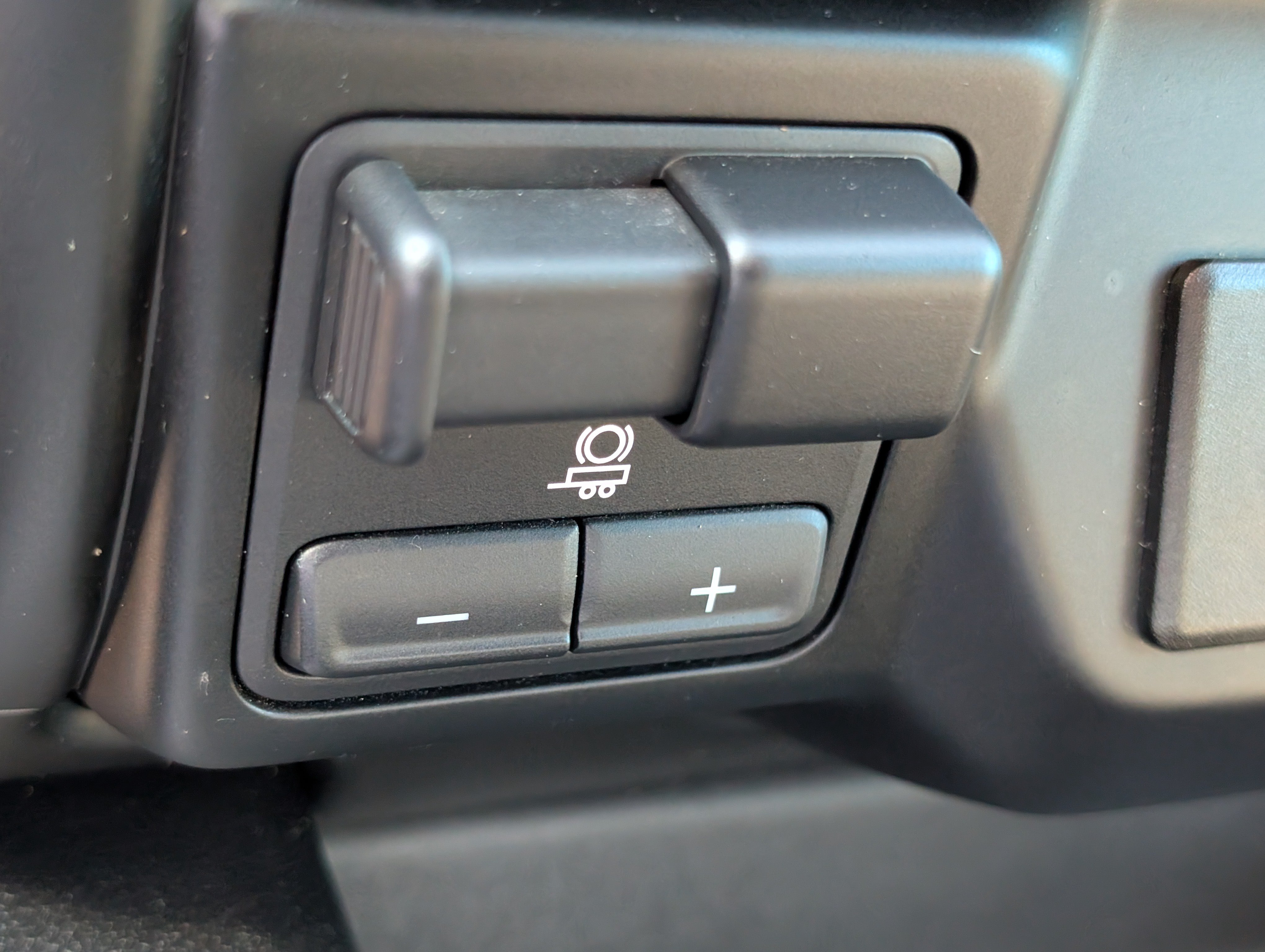Used 2020 Chevrolet Silverado 1500 RST AWD/4WD image 26
