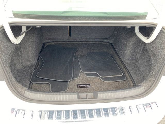 Used 2019 Volkswagen Jetta SEL w/ Cold Weather Package image 20