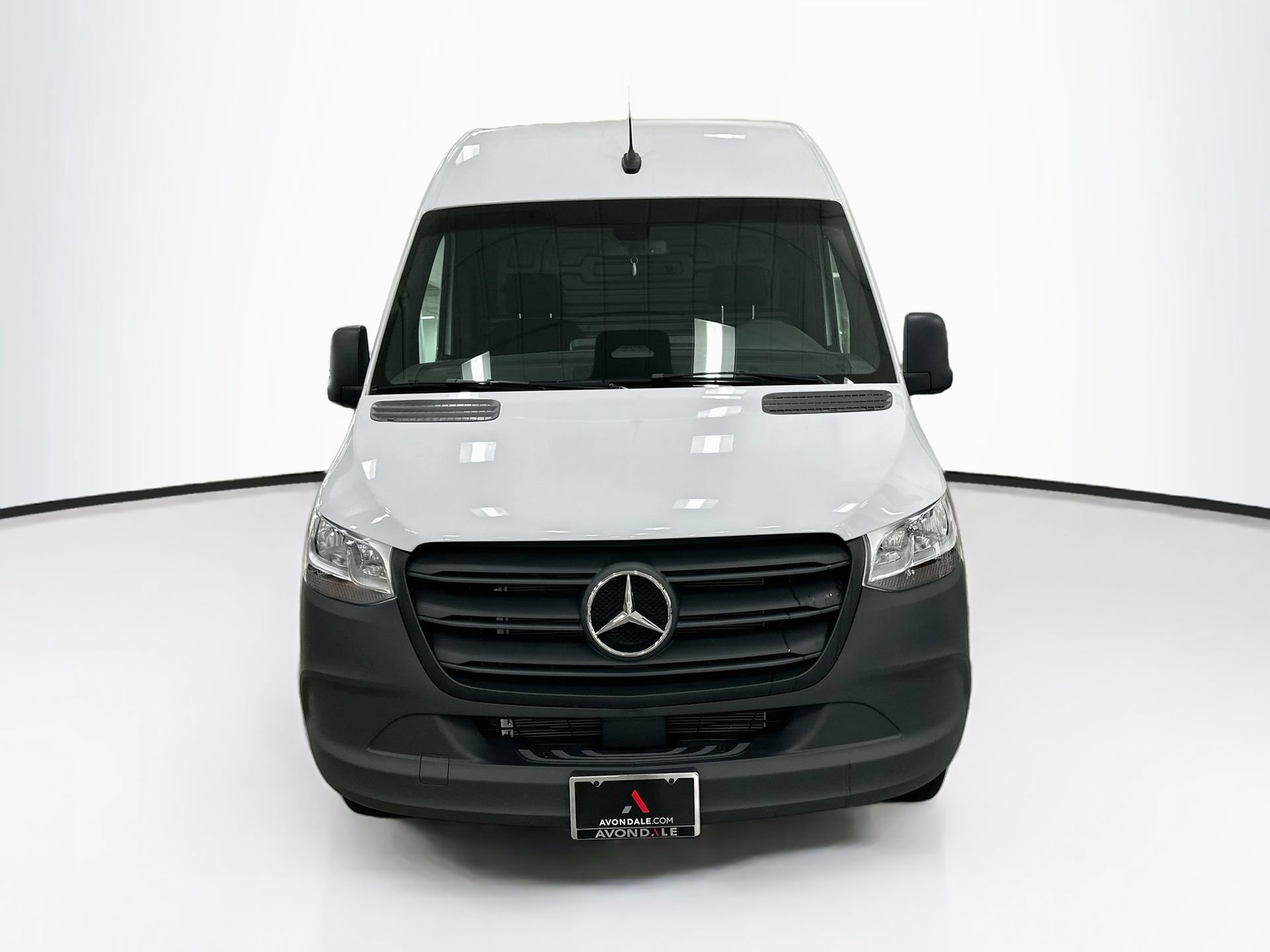 Used 2026 Mercedes-Benz Sprinter 2500 image 2