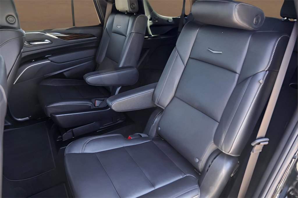 Certified 2024 Cadillac Escalade Luxury image 26