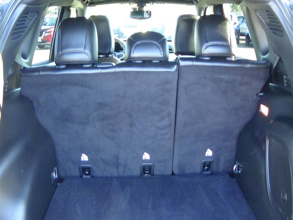 Used 2024 Jeep Compass Limited w/ Sun and Sound Group image 12